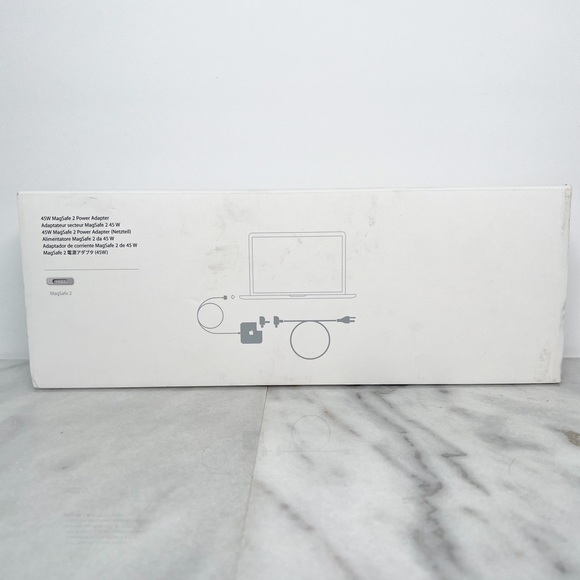 Apple 45W Power Adapter for MacBook Air AC Power Charger White NEW - Picture 2 of 6
